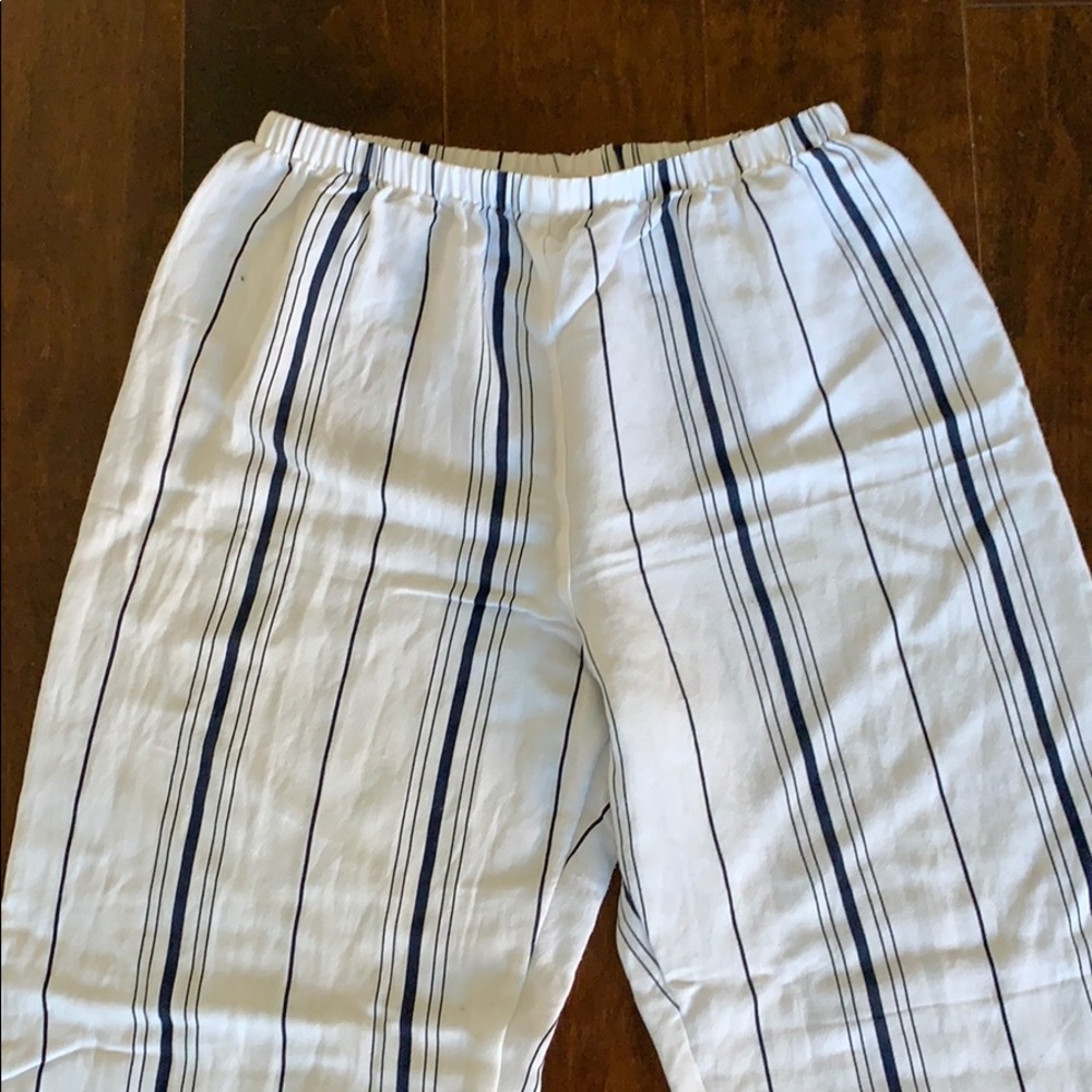 BRANDY MELVILLE ⭐️ stripped frankie pants